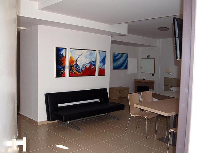 Summertime Boutique Hotel&Spa Platanés Extérieur photo